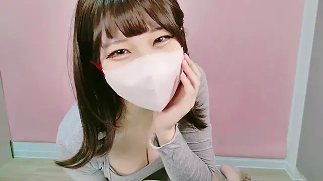 Snapshot of shiori_n chatting on 9, 9, 2025 shiori n online show from 9, 9, 2025