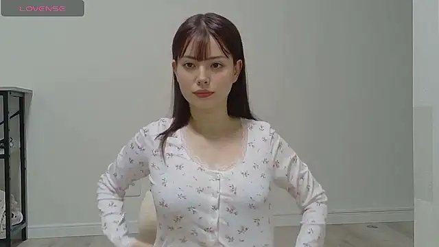 Snapshot of Mike-ch- chatting on 22, 9, 2025 Mike-ch- online show from 22, 9, 2025