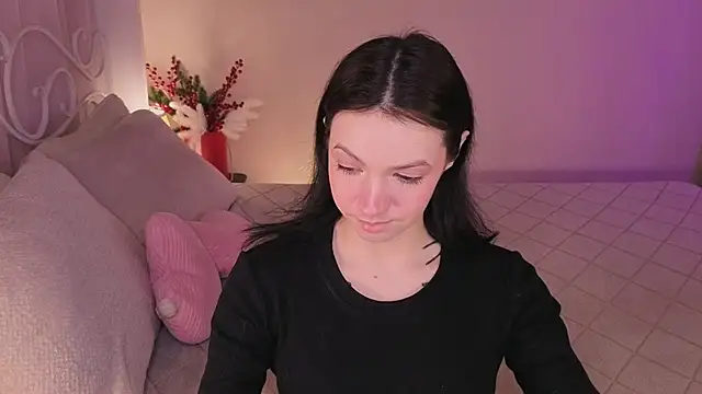 Loona Eclipse online show from 26, 11, 2025