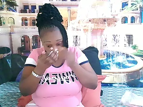 Snapshot of EbonyBloom69 chatting on 6, 10, 2025 EbonyBloom69 online show from 6, 10, 2025