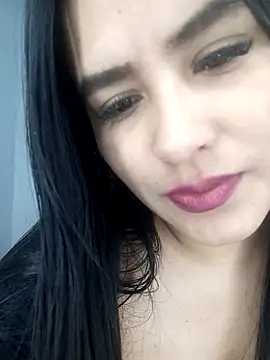 Snapshot of cazumyy chatting on 8, 10, 2025 cazumyy online show from 8, 10, 2025