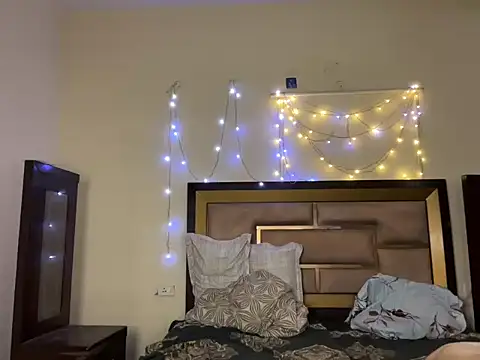 LustyDuoSecrets online show from 24, 4, 2026