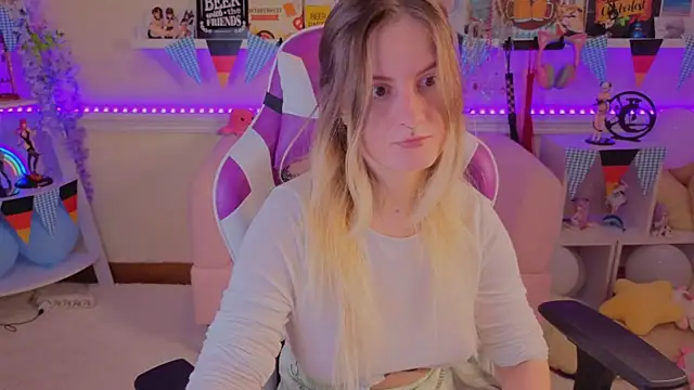 Sonia Meow online show from 30, 9, 2025