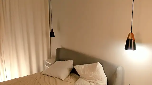 Snapshot of SirenaOstrem chatting on 12, 10, 2025 SirenaOstrem online show from 12, 10, 2025