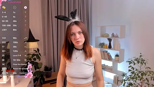 Snapshot of SirenaOstrem chatting on 27, 11, 2025 SirenaOstrem online show from 27, 11, 2025