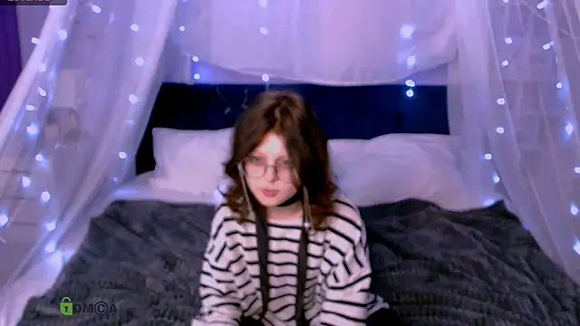 Snapshot of samanta_hotty chatting on 14, 9, 2025 samanta hotty online show from 14, 9, 2025