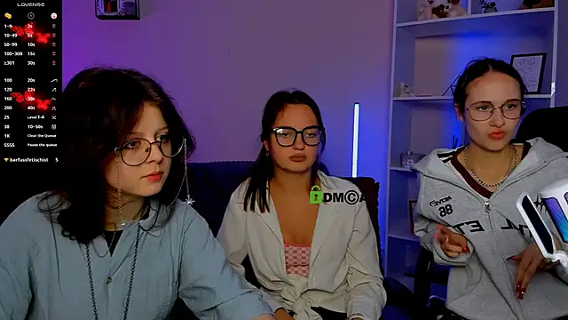 Snapshot of samanta_hotty chatting on 17, 10, 2025 samanta hotty online show from 17, 10, 2025