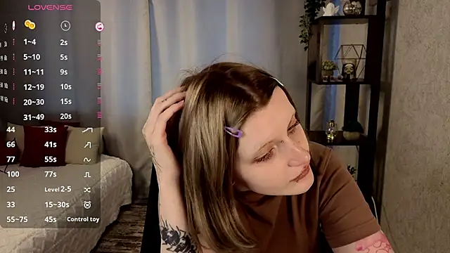 Snapshot of EchoBloom chatting on 1, 10, 2025 EchoBloom online show from 1, 10, 2025