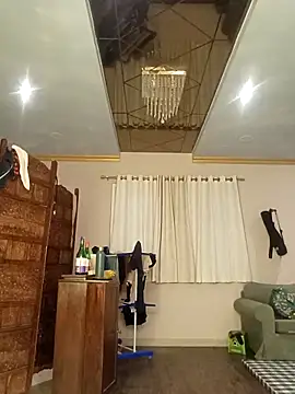 Snapshot of Nisha_Sassmaxxx chatting on 20, 9, 2025 Nisha Sassmaxxx online show from 20, 9, 2025