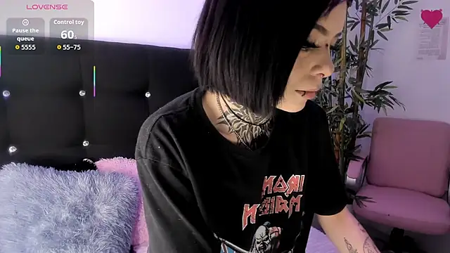 Snapshot of Sammy_f_uck chatting on 10, 9, 2025 Sammy f uck online show from 10, 9, 2025