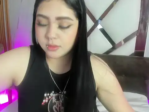Snapshot of im_bunny__ chatting on 7, 5, 2026 im bunny online show from 7, 5, 2026