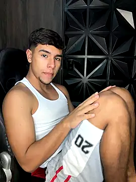 Snapshot of CHR58_ chatting on 14, 10, 2025 CHR58 online show from 14, 10, 2025