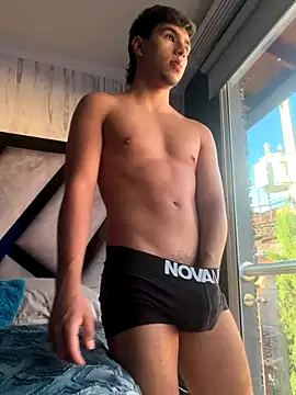 Snapshot of CHR58_ chatting on 2, 11, 2025 CHR58 online show from 2, 11, 2025