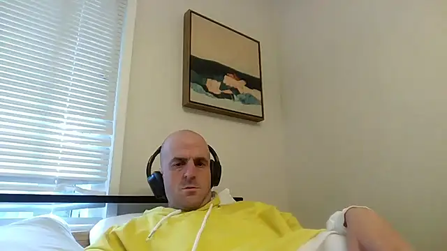 Snapshot of Nyahhhj chatting on 2, 8, 2026 Nyahhhj online show from 2, 8, 2026