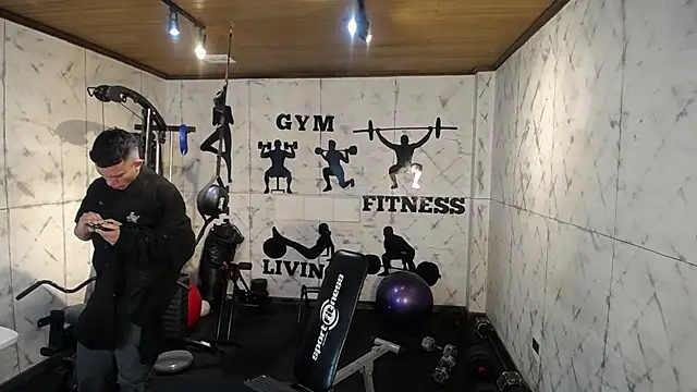 Snapshot of MrJustin_ chatting on 15, 11, 2025 MrJustin online show from 15, 11, 2025