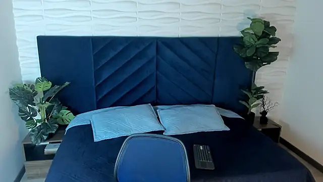 Snapshot of MrJustin_ chatting on 28, 11, 2025 MrJustin online show from 28, 11, 2025