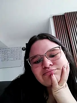 SamanthaPaImer online show from 19, 9, 2025