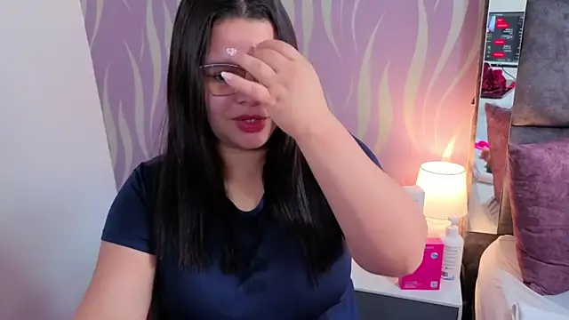 SamanthaPaImer online show from 12, 11, 2025