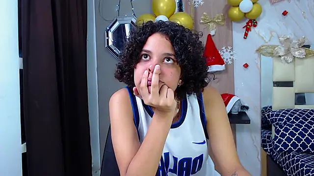 Snapshot of miss_leidy_ chatting on 15, 11, 2025 miss leidy online show from 15, 11, 2025