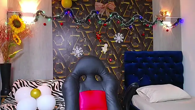 Snapshot of miss_leidy_ chatting on 16, 11, 2025 miss leidy online show from 16, 11, 2025