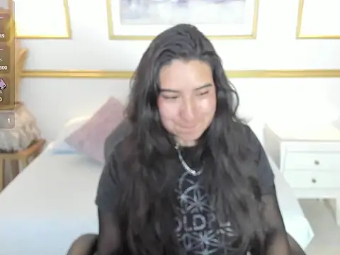 Snapshot of alice_coopperx chatting on 30, 10, 2025 alice coopperx online show from 30, 10, 2025