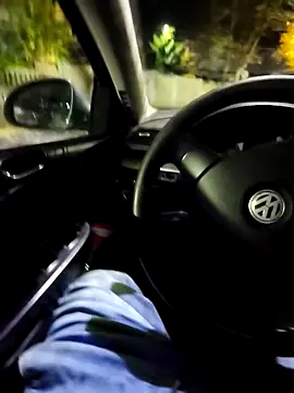 Mlody991112 online show from 28, 10, 2025