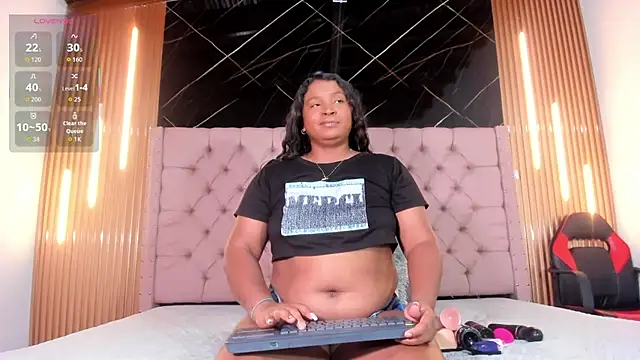 Snapshot of Emily_Brown18 chatting on 24, 9, 2025 Emily Brown18 online show from 24, 9, 2025