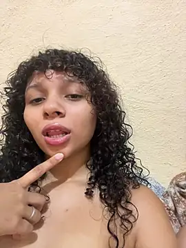 Casal-foda braba online show from 5, 2, 2026