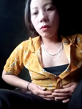 Snapshot of Phuong_xxx chatting on 14, 12, 2025 Phuong xxx online show from 14, 12, 2025