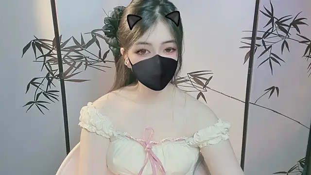 Sparkly Candy online show from 19, 10, 2025