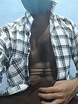 GirlsCrush  online show from 26, 9, 2025