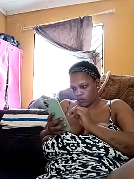 HappygalTheQueen online show from 21, 11, 2025