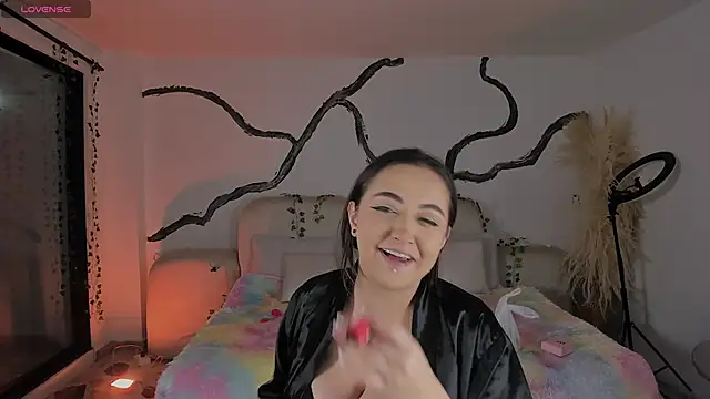 SarahCastro1  online show from 22, 12, 2025