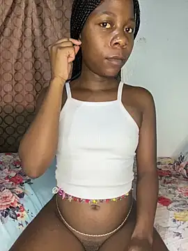 Snapshot of Crazyqueenxxx chatting on 8, 11, 2025 Crazyqueenxxx online show from 8, 11, 2025