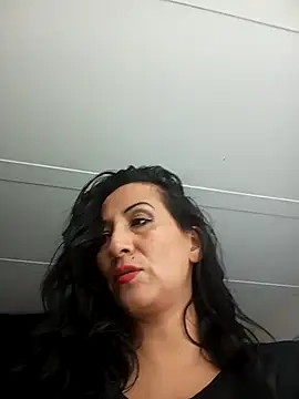 Snapshot of ivonne_9 chatting on 11, 9, 2025 ivonne 9 online show from 11, 9, 2025
