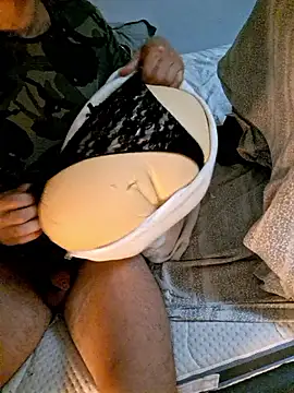 Snapshot of zaikman19 chatting on 29, 5, 2026 zaikman19 online show from 29, 5, 2026