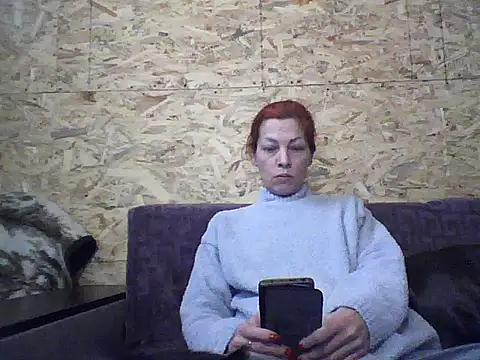 Snapshot of Milana38 chatting on 8, 10, 2025 Milana38 online show from 8, 10, 2025