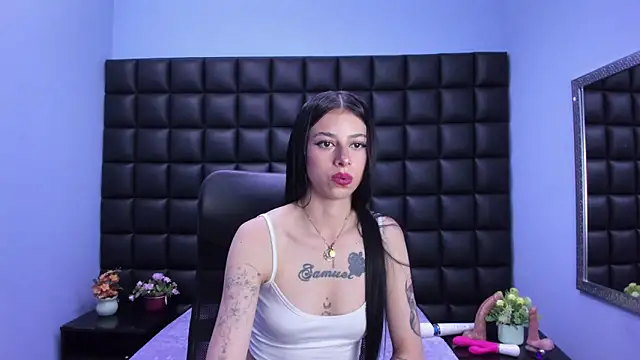 Dulce Miaa  online show from 6, 4, 2026