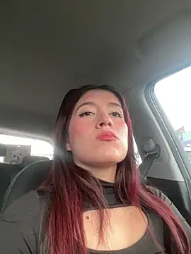 BrunnetAri  online show from 21, 3, 2026