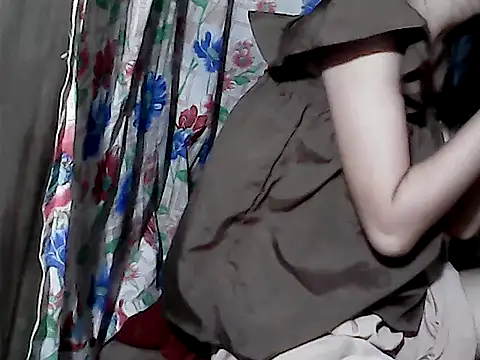 pinay-momm1682 online show from 10, 5, 2026