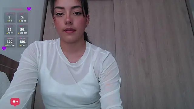 Snapshot of WendySuns_ chatting on 27, 10, 2025 WendySuns online show from 27, 10, 2025