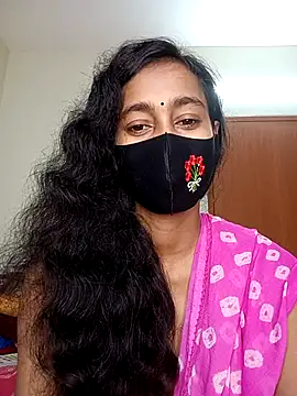 Snapshot of Softecho-03 chatting on 28, 9, 2025 Softecho-03 online show from 28, 9, 2025