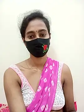 Snapshot of Softecho-03 chatting on 10, 10, 2025 Softecho-03 online show from 10, 10, 2025