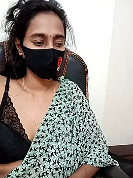 Snapshot of Softecho-03 chatting on 3, 11, 2025 Softecho-03 online show from 3, 11, 2025