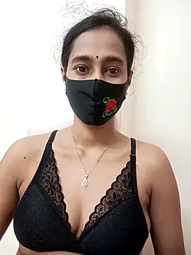 Snapshot of Softecho-03 chatting on 11, 11, 2025 Softecho-03 online show from 11, 11, 2025