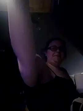 Yamiko42 online show from 9, 3, 2026