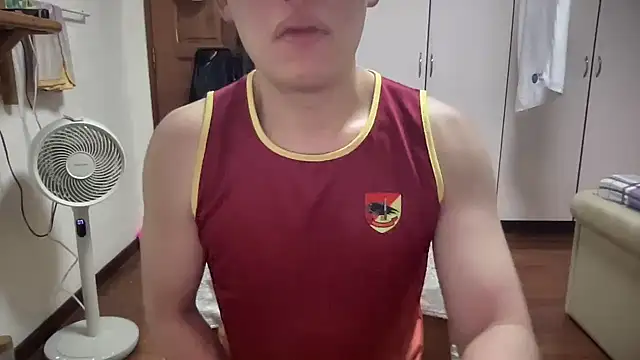 Snapshot of Passionatetwink2 chatting on 13, 9, 2025 Passionatetwink2 online show from 13, 9, 2025