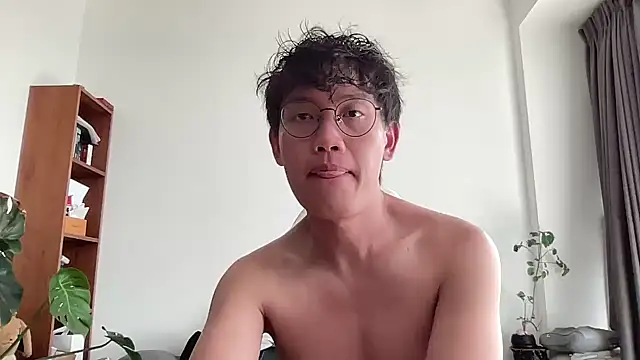 Snapshot of Passionatetwink2 chatting on 26, 10, 2025 Passionatetwink2 online show from 26, 10, 2025