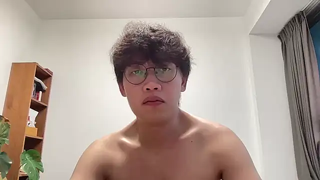 Snapshot of Passionatetwink2 chatting on 21, 11, 2025 Passionatetwink2 online show from 21, 11, 2025