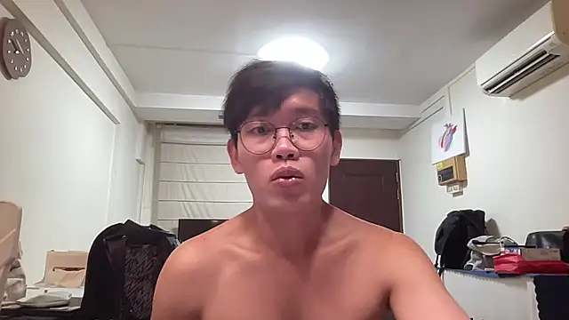 Snapshot of Passionatetwink2 chatting on 28, 7, 2026 Passionatetwink2 online show from 28, 7, 2026